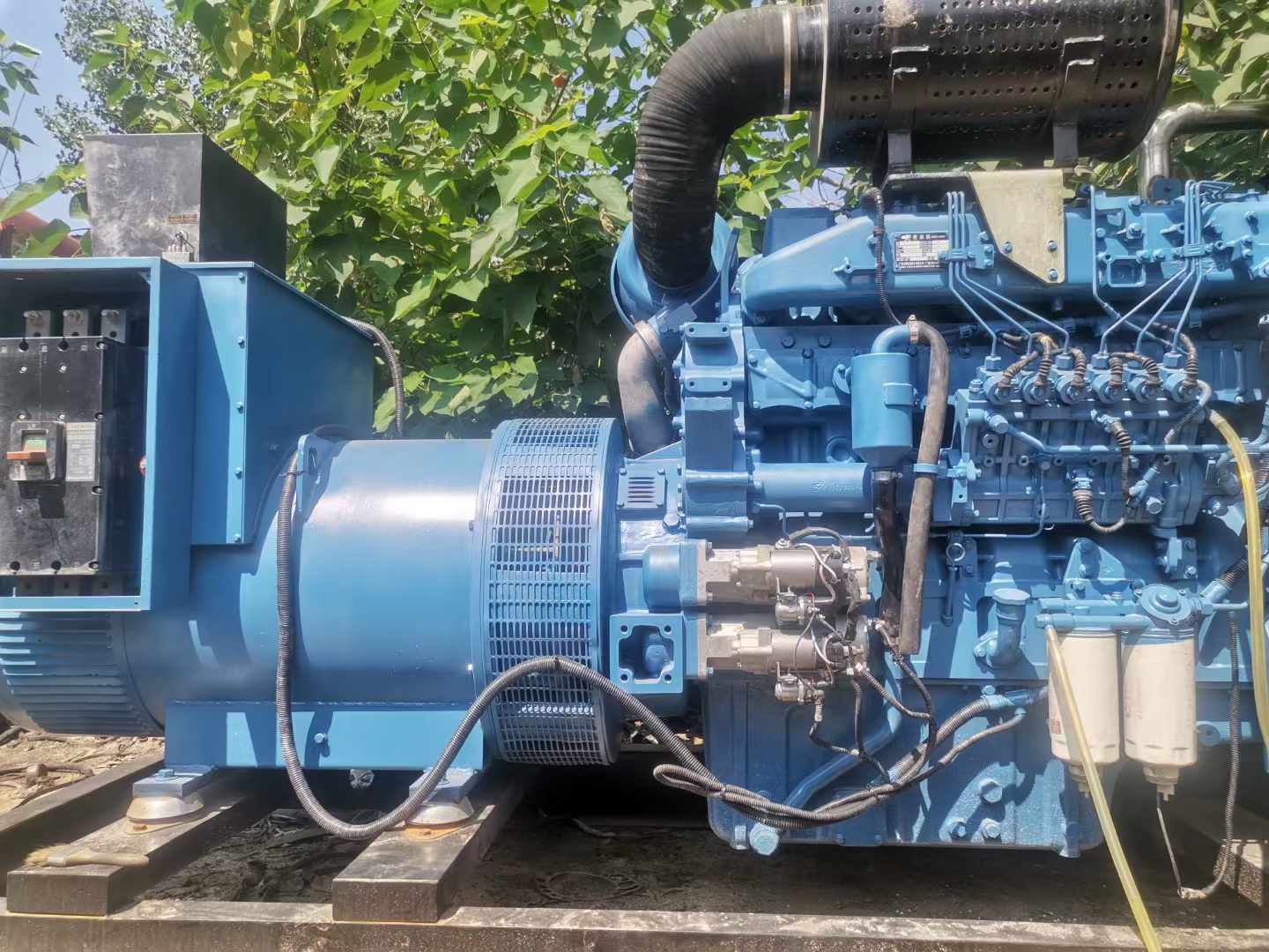 隆尧详细说明降低 800kW 柴油发电机输出电流波动的方法